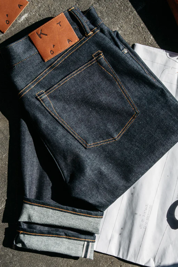 Product photo of The Pen Slim Jean-Hiroshi Kato-Meridian Boutique